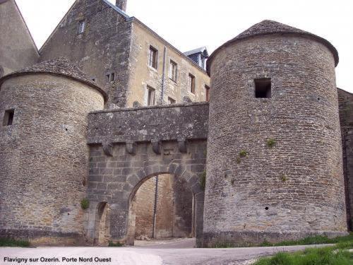 Chambres Sous Les Vignes Du Buttois Bussy-le-Grand Exterior photo